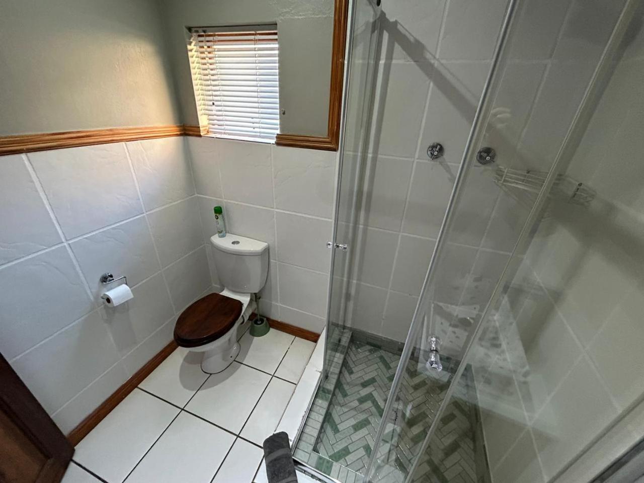 Crisp Guest Rooms Блоемфонтейн Екстериор снимка