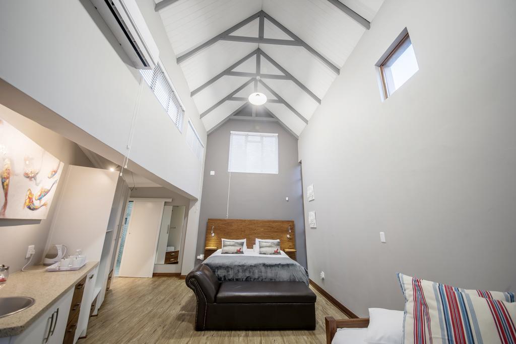 Crisp Guest Rooms Блоемфонтейн Екстериор снимка